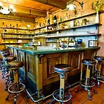 Pytloun Old Armoury Prague, Stara Zbrojnice فندق 4*