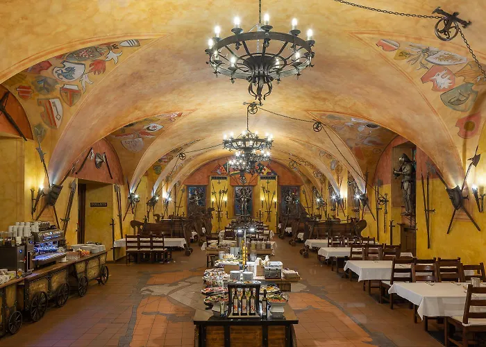 Pytloun Old Armoury Prague, Stara Zbrojnice 호텔
