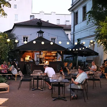 Ξενοδοχείο Pytloun Old Armoury 4*