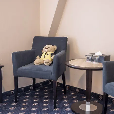 Hotel Pytloun Old Armoury Prague, Stara Zbrojnice 4*