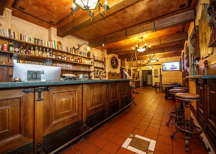 Pytloun Old Armoury Hotel 4*