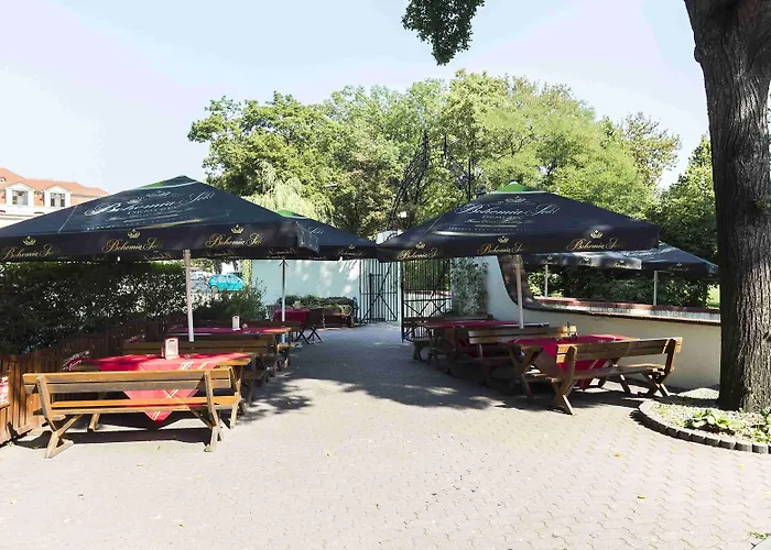 Pytloun Old Armoury Prague, Stara Zbrojnice 4*