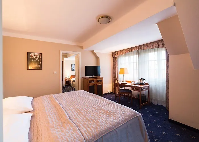 Pytloun Old Armoury Prague, Stará Zbrojnice Praga