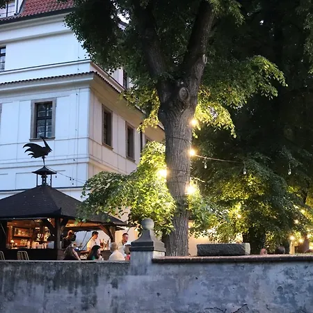 Pytloun Old Armoury Prague, Stará Zbrojnice Hotel