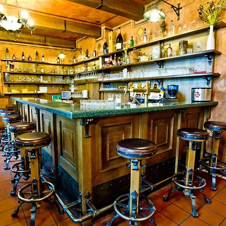 Pytloun Old Armoury Prague, Stara Zbrojnice Отель 4*