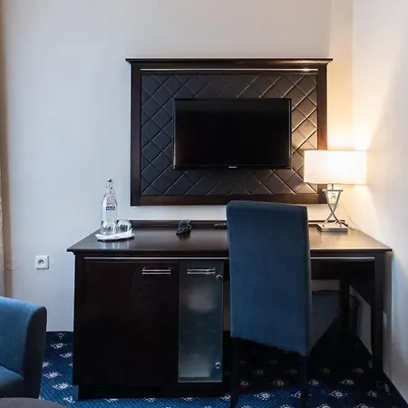 Pytloun Old Armoury Prague, Stara Zbrojnice 4*