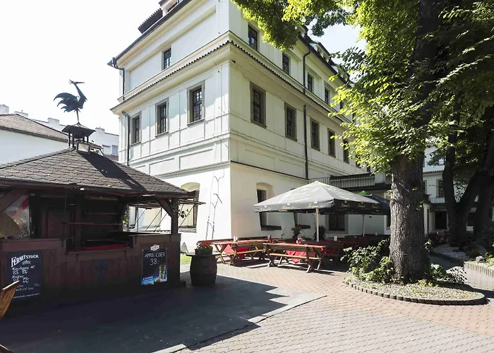 Pytloun Old Armoury Prague, Stara Zbrojnice Prague